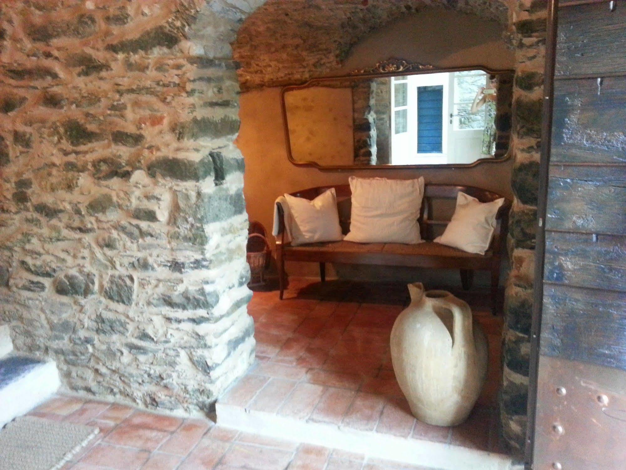 Casale Amati Country House Ortonovo Exterior foto