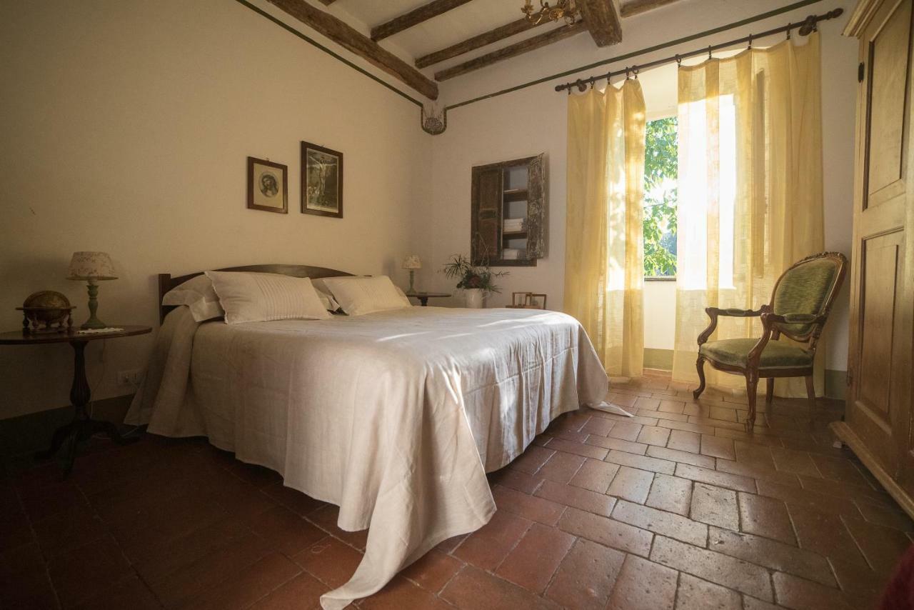 Casale Amati Country House Ortonovo Exterior foto